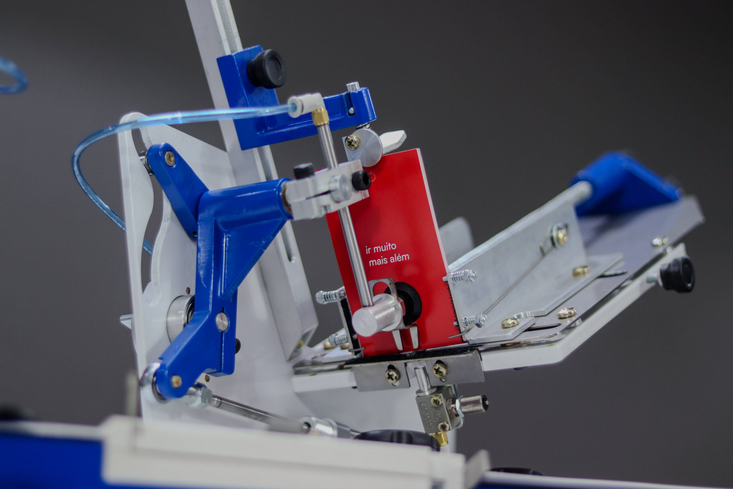 Máquina de etiquetar – TAGPRESS++