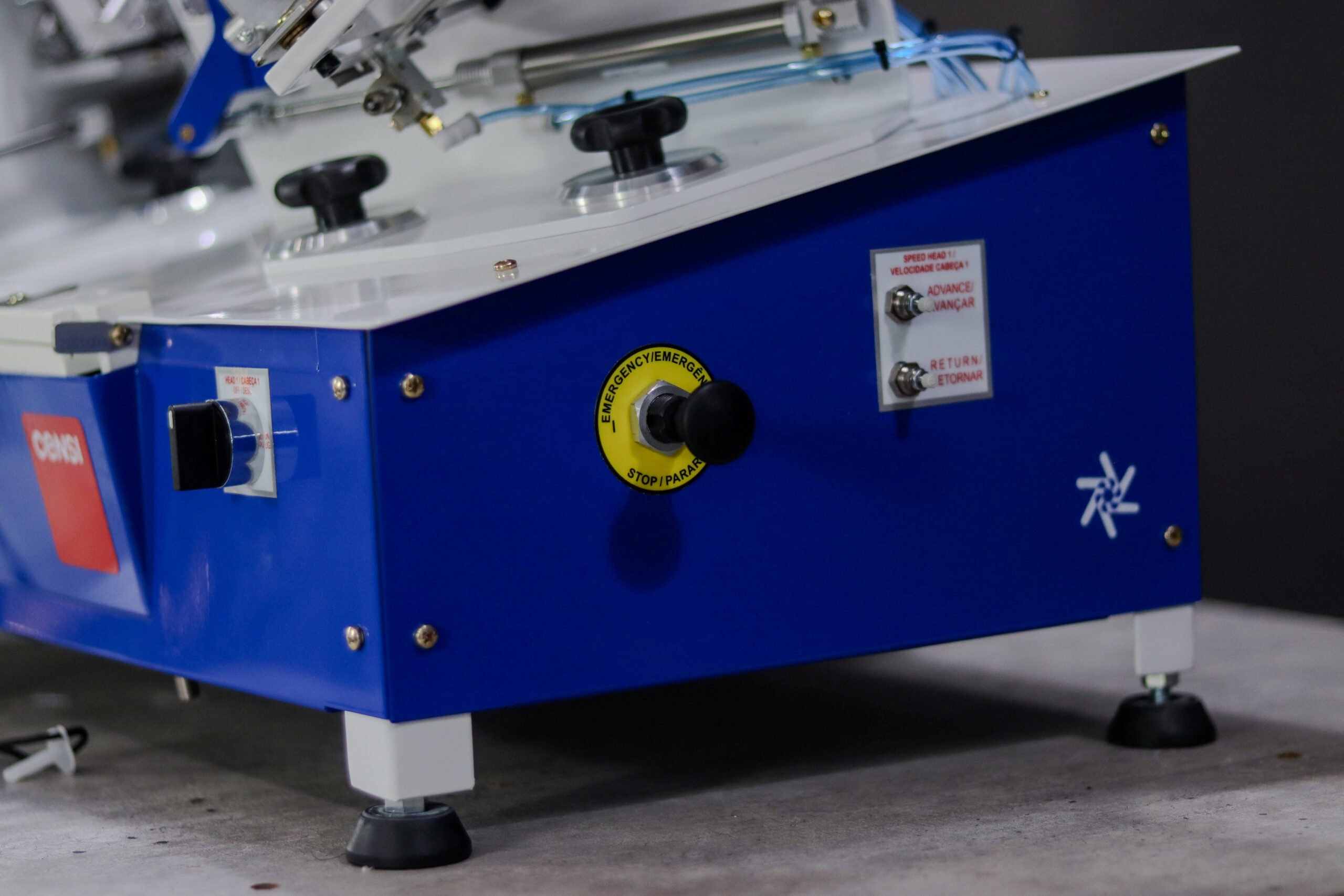 Máquina de etiquetar – TAGPRESS++